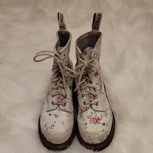 Dr. Martens Floral Lace-Up Boots
